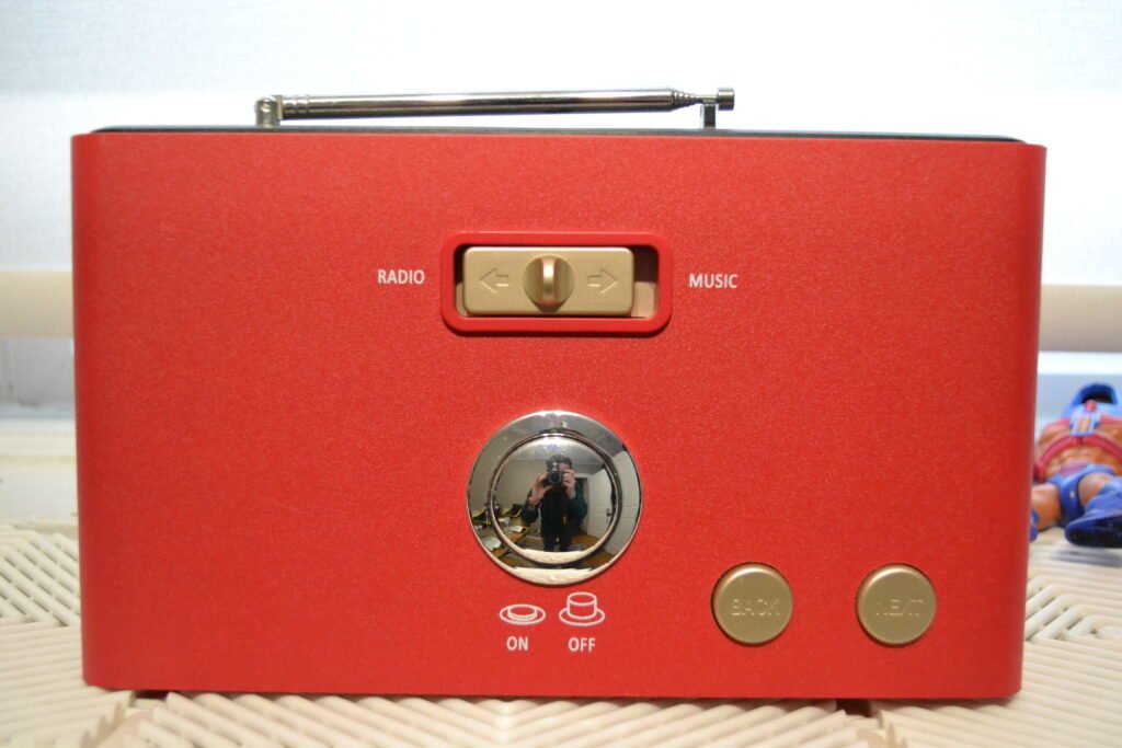 simple radio one button